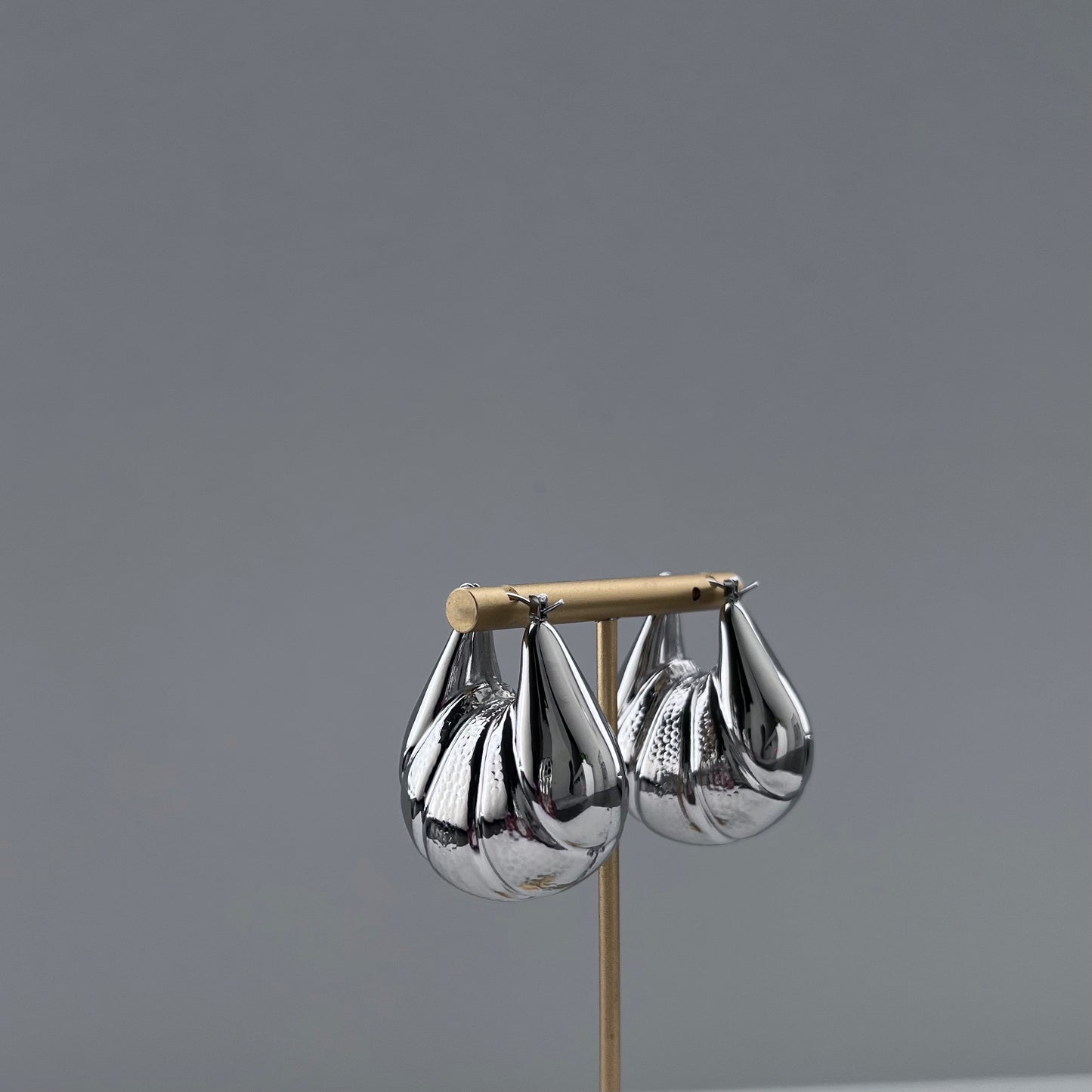 CHROME BUBBLE HOOPS